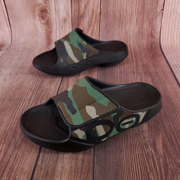 *READ* Oofos Mens 6 Womens 8 Ooahh Sport Flex Woodland Camo Slide Sandals - Picture 1 of 15